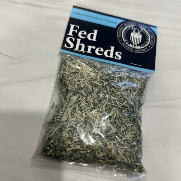 NWT Federal Reserve Bank Of Chicago Fed Shreds Souvenir Shredded Dollars - Picture 5 of 5